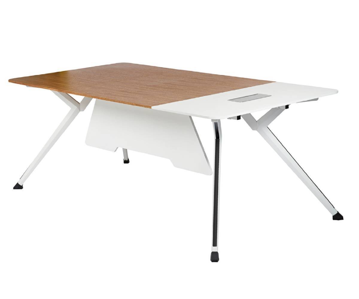 Enyo Managerial Desk