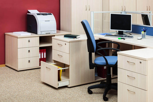 Choosing the Right Office Furniture